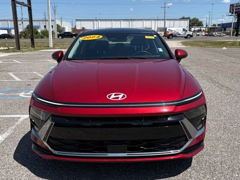 Used 2024 Hyundai Sonata SEL w/ Convenience Package FWD image 8