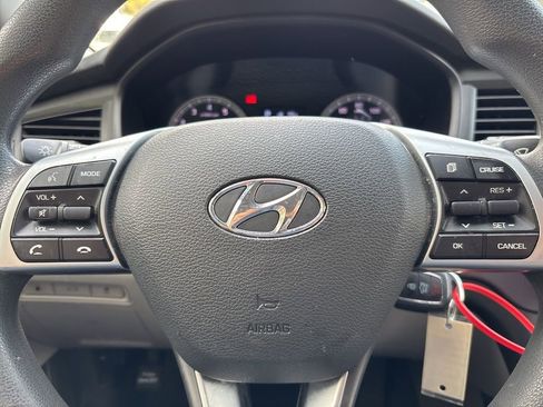 Used 2018 Hyundai Sonata ECO image 10
