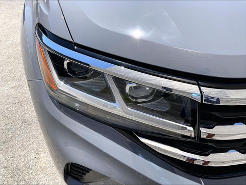 Certified 2023 Volkswagen Atlas Cross Sport SEL AWD/4WD image 27
