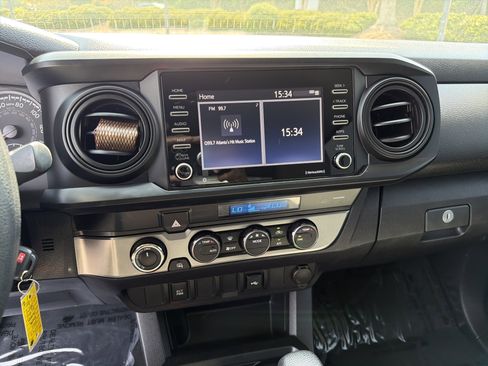 Used 2021 Toyota Tacoma SR image 27