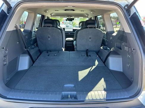 Used 2024 Kia EV9 Light Long Range image 12