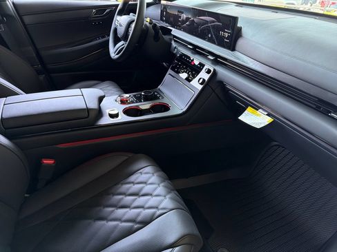 New 2026 Genesis GV80 3.5T Prestige AWD/4WD image 16