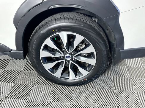 Used 2024 Subaru Outback Limited AWD/4WD image 40