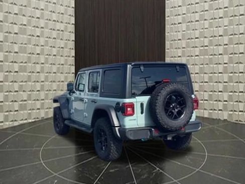 Certified 2024 Jeep Wrangler Unlimited AWD/4WD image 7