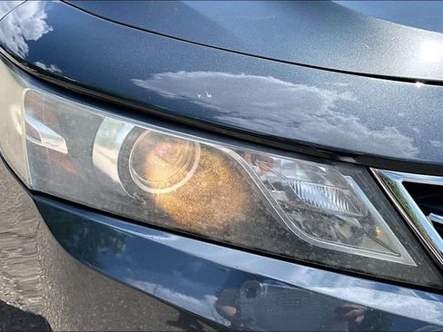 Used 2014 Chevrolet Impala LT FWD image 28