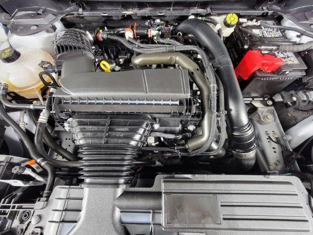 Used 2025 Lincoln Corsair Reserve AWD/4WD image 34