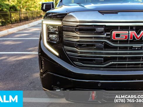 Used 2024 GMC Sierra 1500 AT4 w/ AT4 Premium Package AWD/4WD image 11