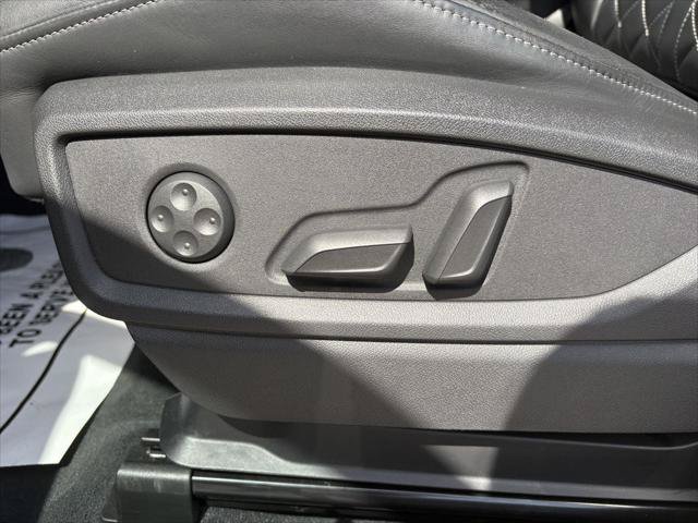 Used 2023 Audi SQ5 Premium Plus AWD/4WD image 11