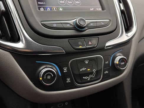 Used 2022 Chevrolet Equinox LS w/ LPO, Floor Liner Package image 14