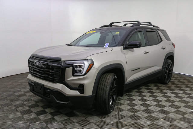 Used 2026 GMC Terrain Elevation w/ Elevation Premium Package AWD/4WD image 5