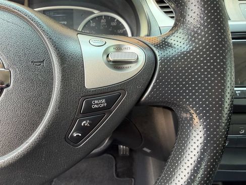 Used 2018 Nissan Sentra S w/ S Midnight Style Package FWD image 32
