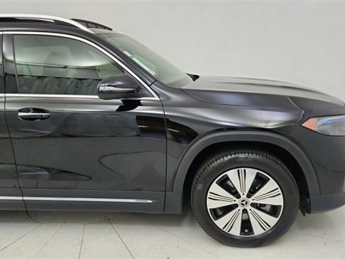 Used 2024 Mercedes-Benz EQB 250+ w/ Driver Assistance Package image 7