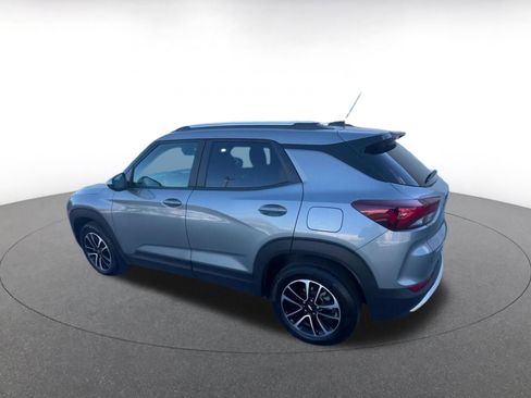 Used 2025 Chevrolet TrailBlazer LT image 10