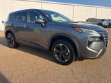 Used 2024 Nissan Rogue SV image 3