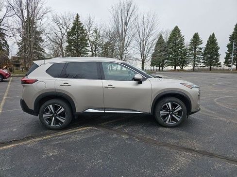 Used 2023 Nissan Rogue SL AWD/4WD image 7