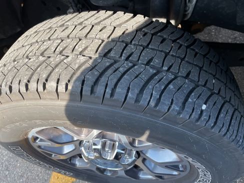 Used 2022 Ford F350 Lariat w/ Lariat Ultimate Package image 9