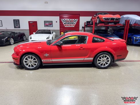 Used 2008 Ford Mustang Shelby GT500 RWD image 2