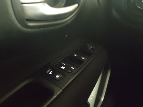 Used 2021 Jeep Renegade Sport AWD/4WD image 27