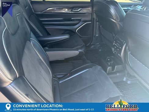 Used 2021 Jeep Grand Cherokee L Laredo image 11