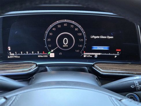 Used 2021 Cadillac Escalade ESV Sport Platinum w/ Heavy-Duty Trailer Package image 24