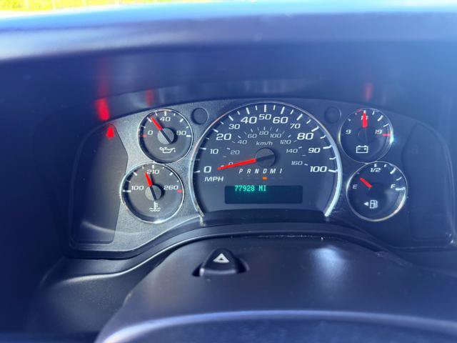 Used 2015 Chevrolet Express 2500 RWD image 46