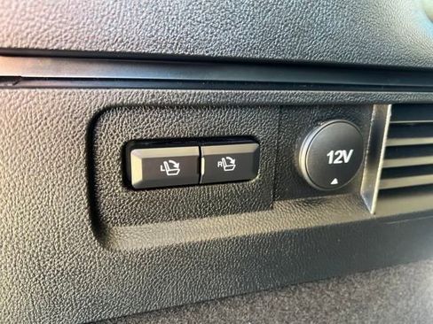 Used 2023 Lincoln Nautilus Reserve w/ Equipment Group 201A image 22