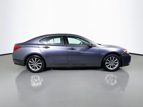 Used 2018 Acura TLX w/ Technology Package FWD image 3