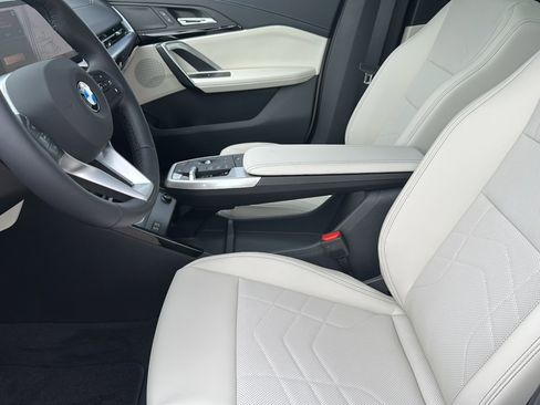 New 2026 BMW X2 xDrive28i w/ Technology Package image 10