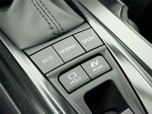 Used 2026 Toyota Camry LE w/ Convenience Package FWD image 24