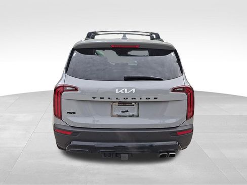 Used 2022 Kia Telluride EX w/ EX Premium Package AWD/4WD image 5