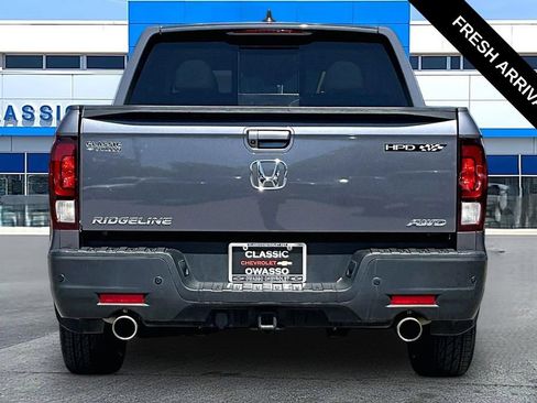 Used 2022 Honda Ridgeline RTL-E image 4