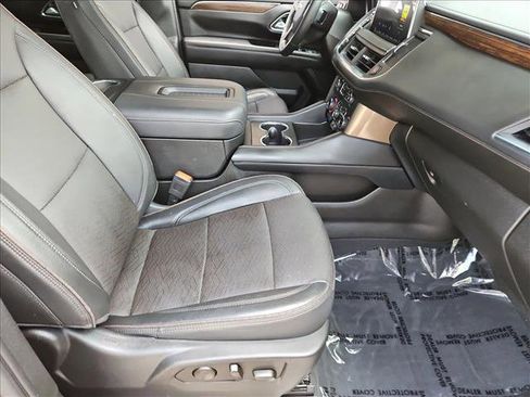 Used 2023 Chevrolet Tahoe High Country AWD/4WD image 28