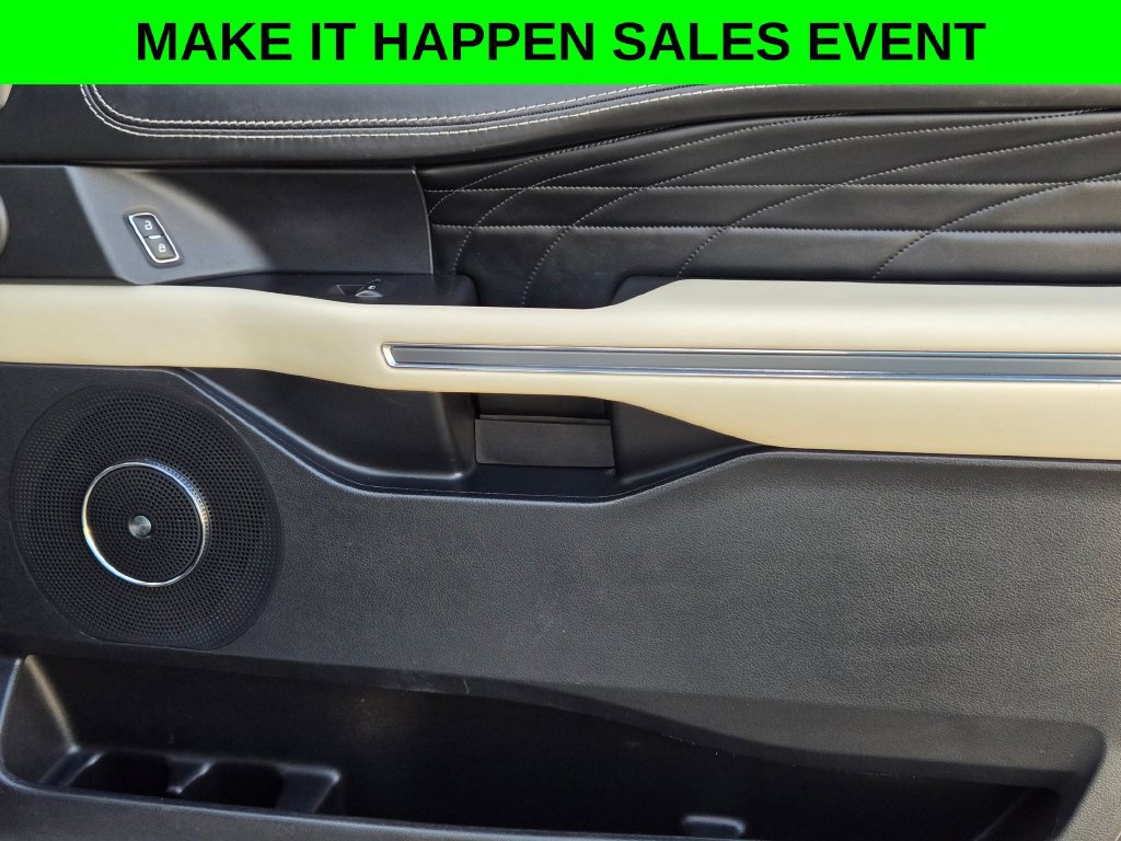 Used 2021 Ford Expedition Platinum RWD image 31