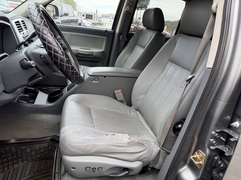 Used 2005 Dodge Dakota Laramie w/ Trailer Tow Group image 8