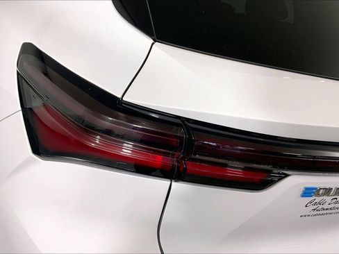 Used 2025 Chevrolet Equinox EV LT image 27