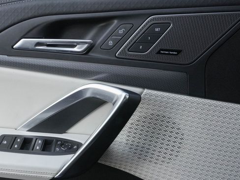 Used 2026 BMW X2 M35i image 16