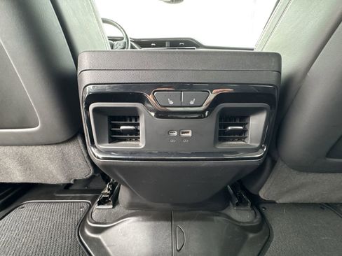 Used 2024 GMC Sierra 1500 AT4X image 22