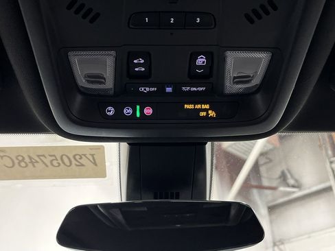 Used 2023 Cadillac XT6 Sport image 31