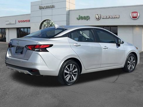 Used 2025 Nissan Versa SV FWD image 7