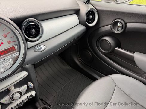 Used 2009 MINI Cooper Hardtop FWD image 53