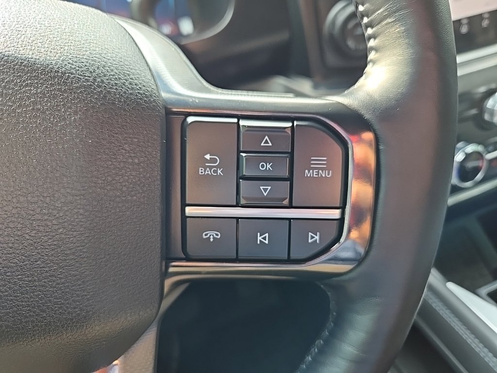 Used 2026 Ford F450 Platinum w/ FX4 Off-Road Package AWD/4WD image 21