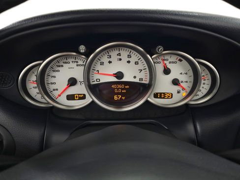Used 2004 Porsche 911 Cabriolet image 19