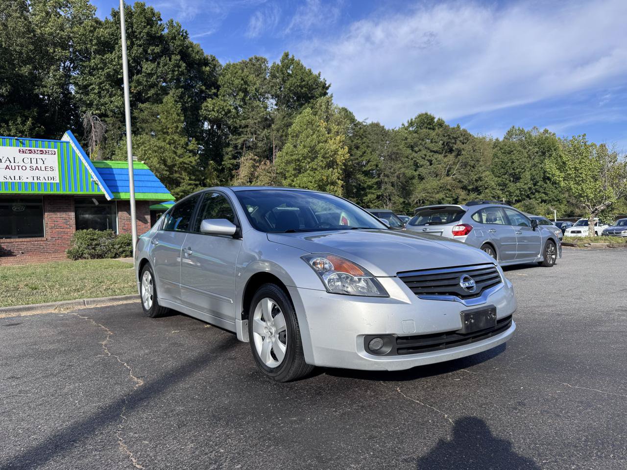 Used 2007 Nissan Altima 2.5 S w/ Emergency Aid Pkg FWD image 3