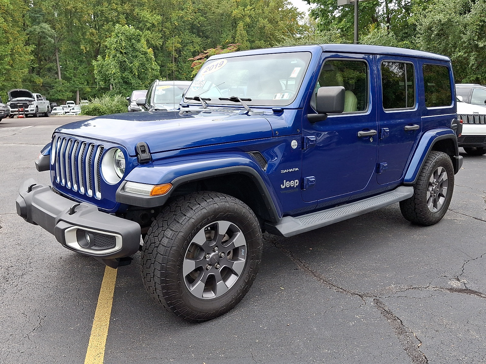 Certified 2019 Jeep Wrangler Unlimited Sahara AWD/4WD image 3