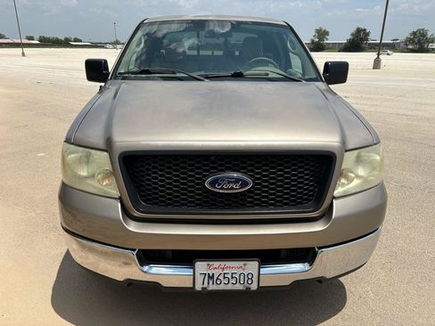 Used 2004 Ford F150 XLT RWD image 2