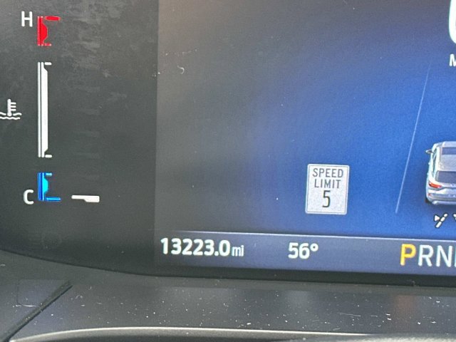 Used 2024 Ford Escape ST-Line w/ Tech Pack #1 AWD/4WD image 11