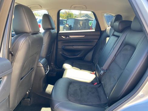 Used 2020 MAZDA CX-5 Touring image 22