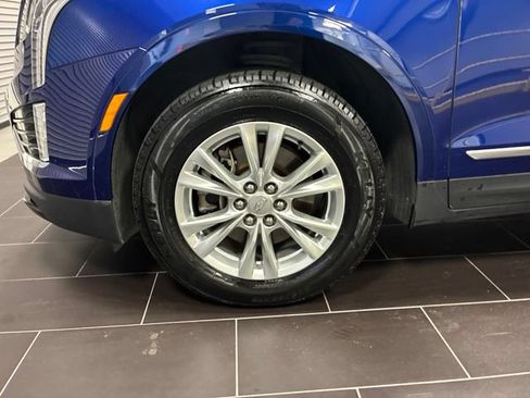 Certified 2023 Cadillac XT5 Luxury FWD image 28
