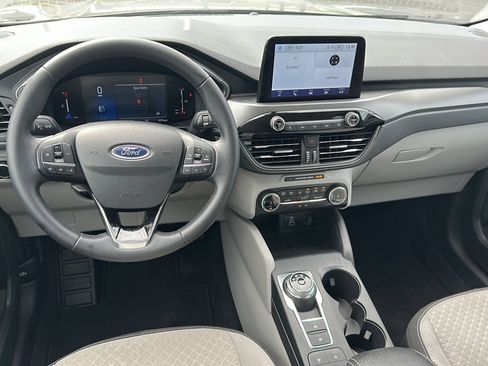 Used 2024 Ford Escape Active image 20