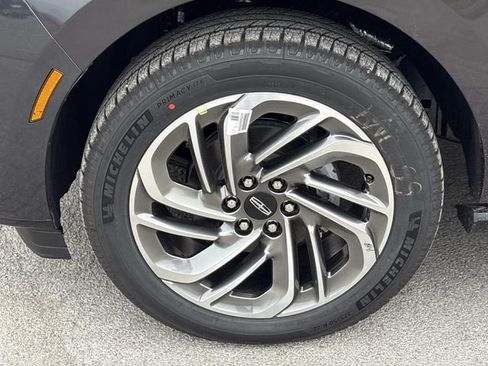 New 2026 Lincoln Navigator L Reserve AWD/4WD image 9